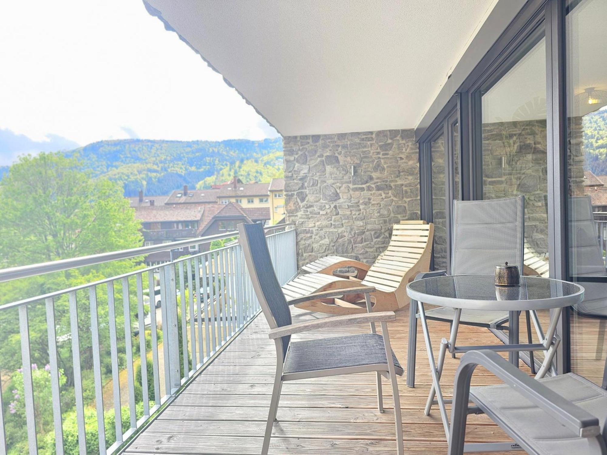 טודנאו Black Forest I Sauna Auf Dem Balkon I Boxspring I Nespresso I Ausblick I Wasserfaelle Im Ort מראה חיצוני תמונה